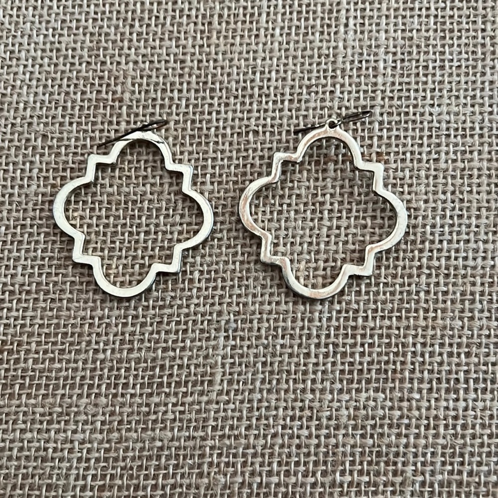 Vintage Silver Tone Earrings